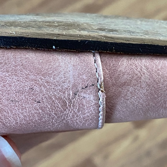 🧚‍♀️2/$35 Pink shoes - Picture 5 of 5